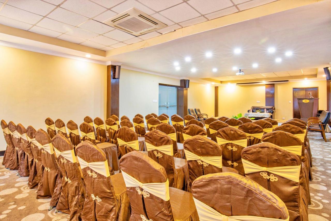 Da Yatra Courtyard Hotel Pokhara Ngoại thất bức ảnh