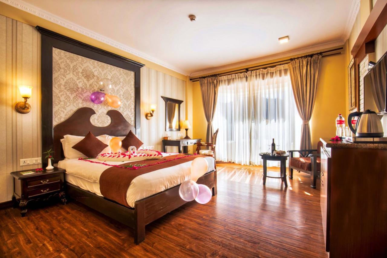 Da Yatra Courtyard Hotel Pokhara Ngoại thất bức ảnh