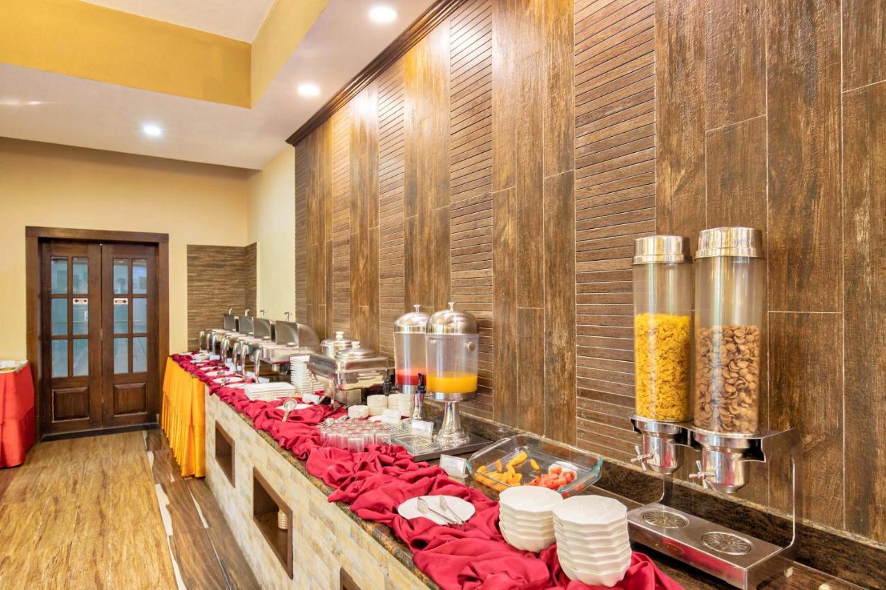 Da Yatra Courtyard Hotel Pokhara Ngoại thất bức ảnh